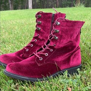Circus Velvet Purple Boots!
